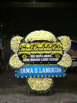 Papan Bunga Duka di Way Laga